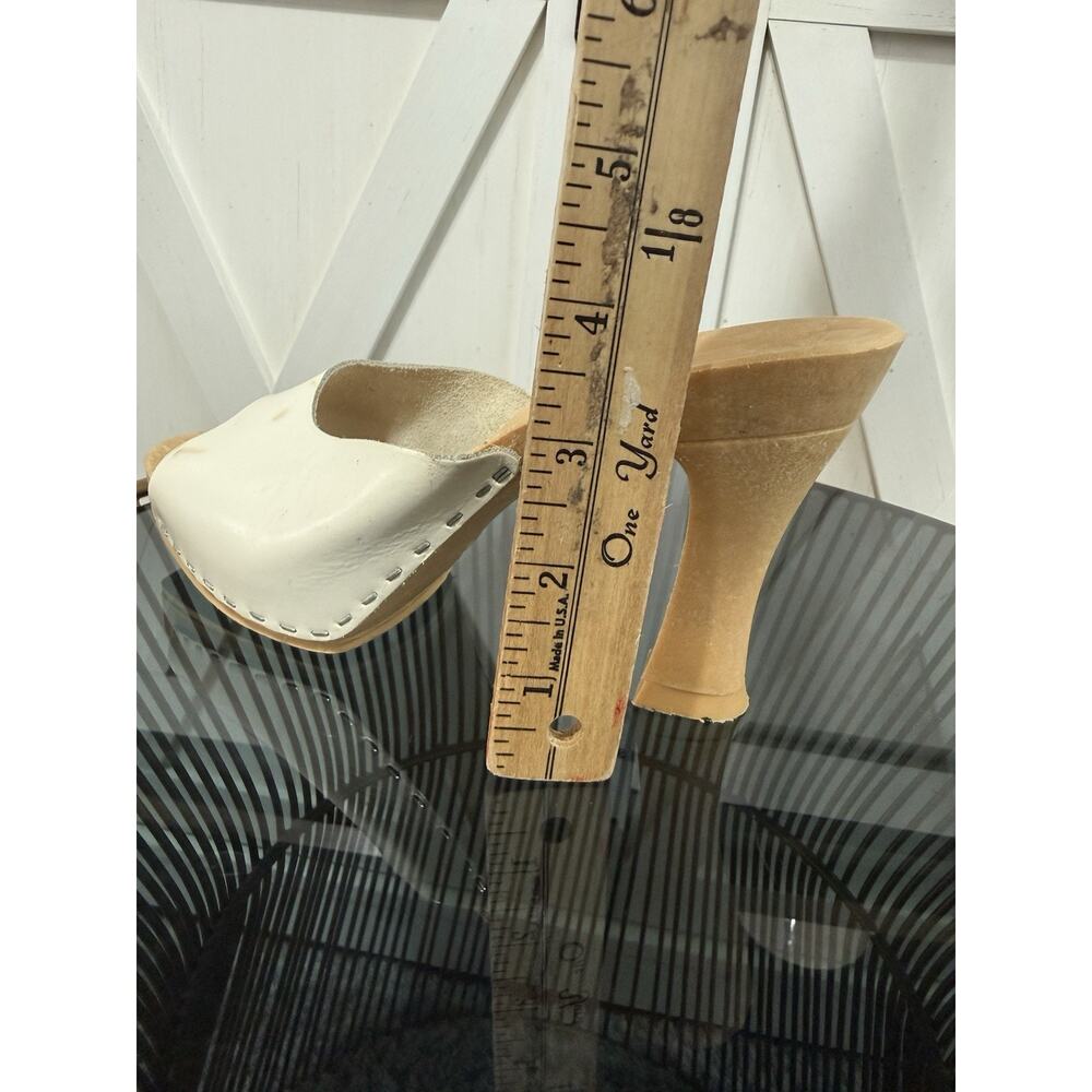 Vintage Y2K Candie's White Leather Peep Toe Slide Sandals Italy Women Size 7 - Picture 13 of 14